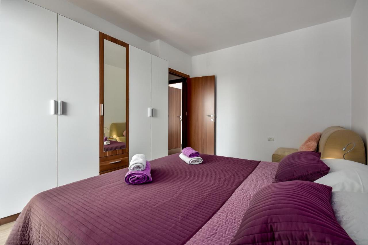 Apartman Grabar Roč Exteriör bild